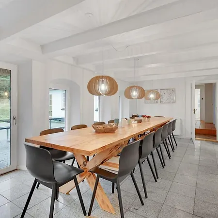 Nyaraló Cornelius - 900m From The Sea By Interhome
