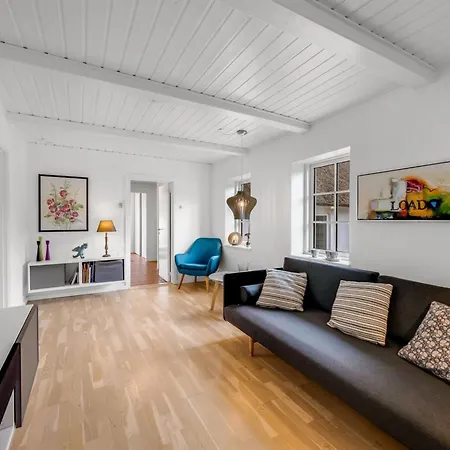 Cornelius - 900m From The Sea By Interhome