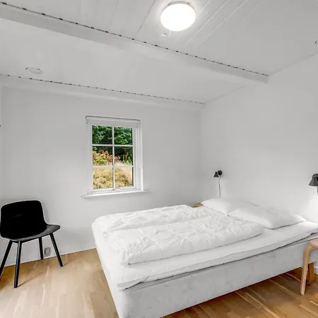 Cornelius - 900m From The Sea By Interhome Nyaraló